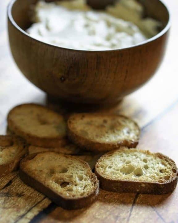 Mozzarella's bread spread is a combination of cream cheese, butter, and herbs that makes up the perfect spread crackers, and bread.