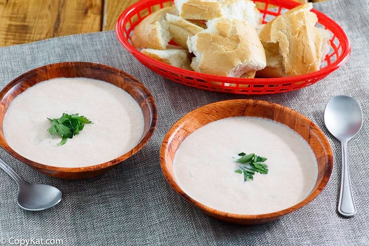 two bowls of easy tomato soup