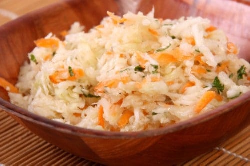 bowl of cole slaw