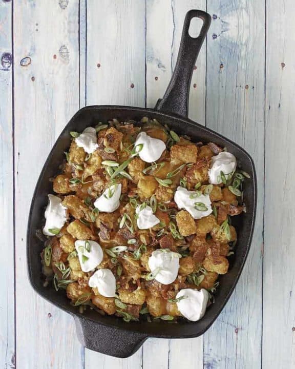 You can prepare James Coney Island Baked Tots easily with this copycat recipe. #copycat #copycatrecipe #tatertots #bakedtots #sidedish