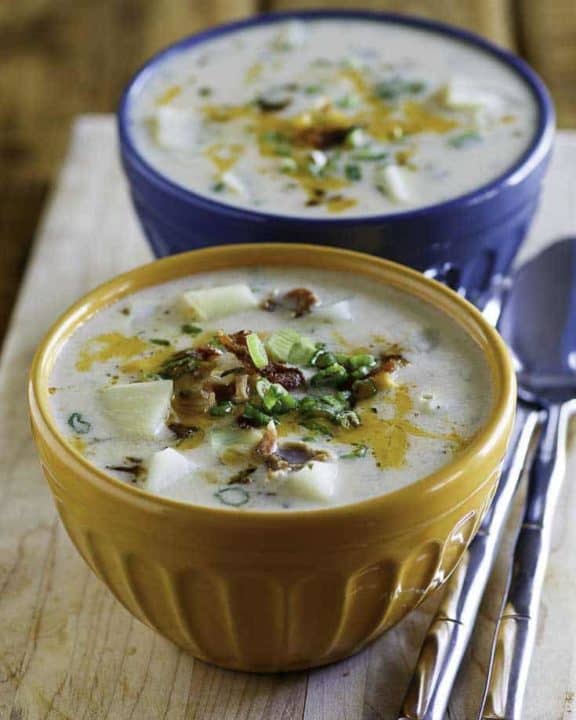 You can make a creamy bowl of the Hard Rock Cafe Potato soup any day of the week with this easy copycat recipe.