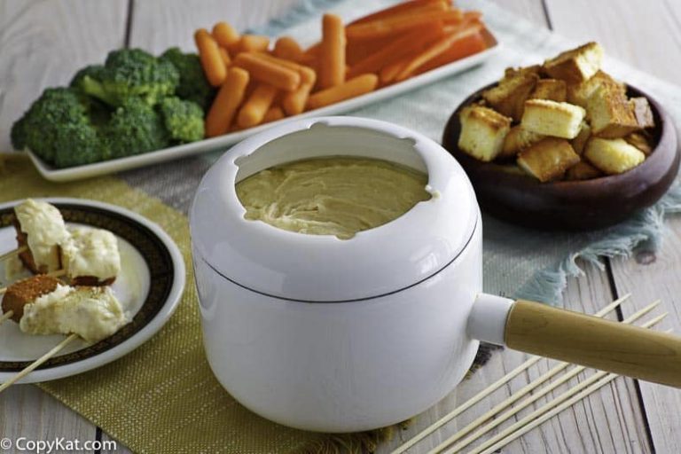 The Melting Pot Traditional Swiss Fondue