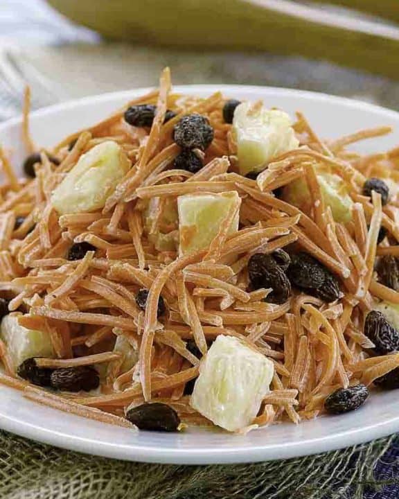 shredded carrot salad with raisins and pineapple