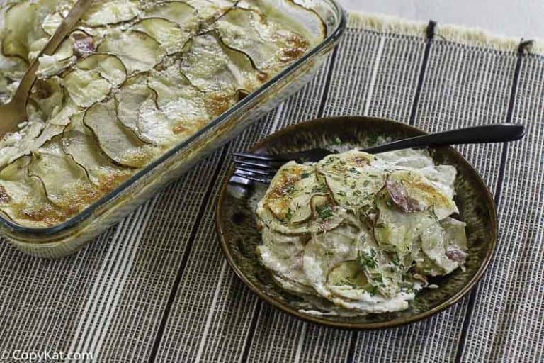 Cheesy Scalloped Potatoes with Ham