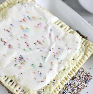 homemade strawberry pop tart