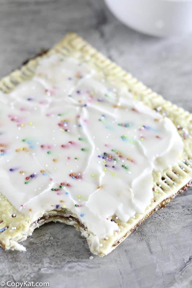 homemade strawberry pop tart