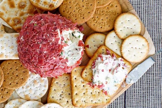 Easy Dried Beef Cheese Ball Recipe