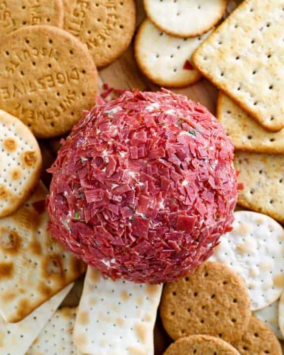 Dried beef cheeseball and assorted crackers