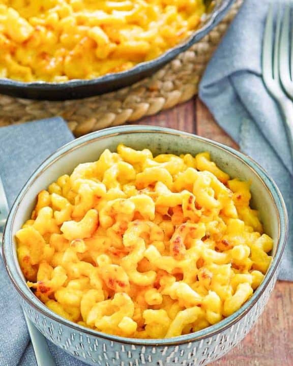 homemade mac and cheese in a blue bowl