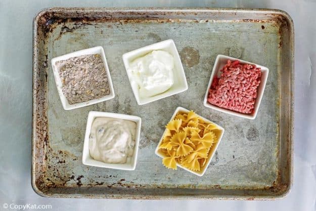 Hamburger Helper Beef Stroganoff ingredients