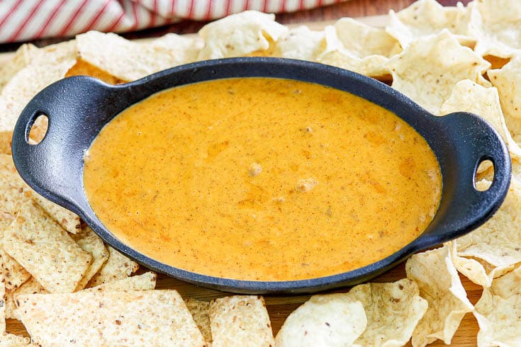 homemade Chili's skillet queso with tortilla chips