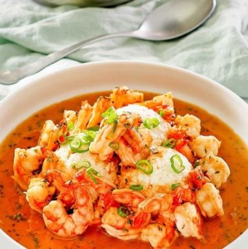 a bowl of New Orleans shrimp and grits