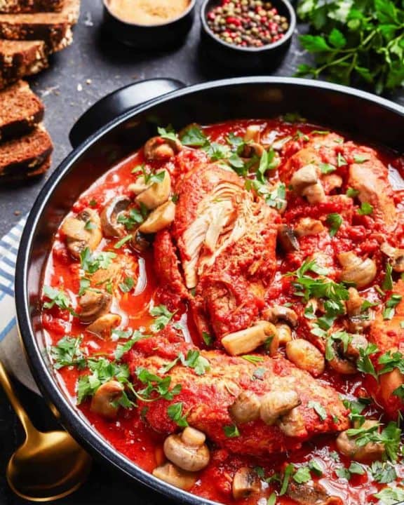 chicken cacciatore in a skillet