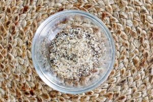garlic burger seasoning in a bowl