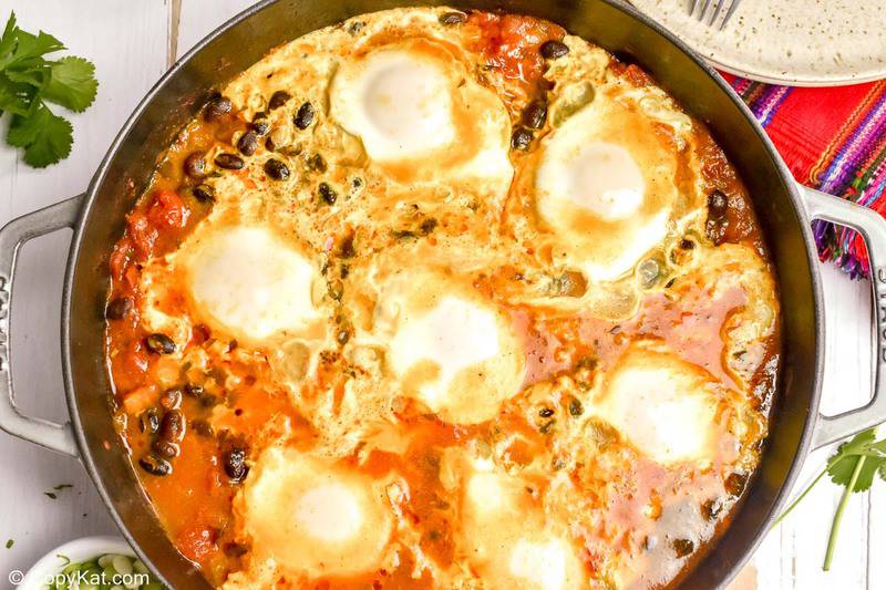 overhead view of huevos rancheros in a pan