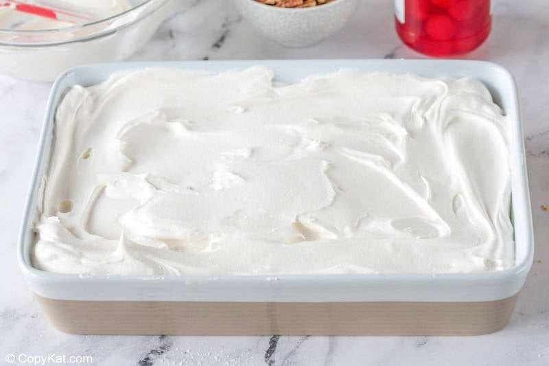 banana split cake cool whip layer