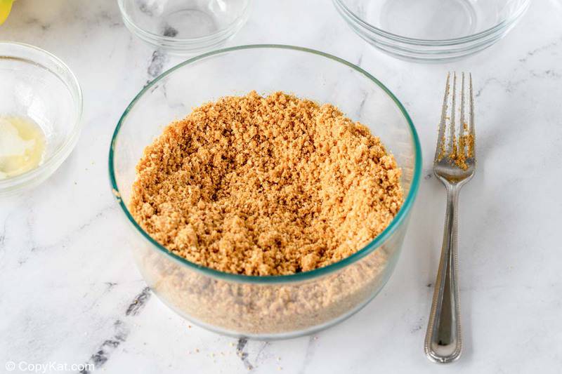banana split cake crust mixture in a bowl