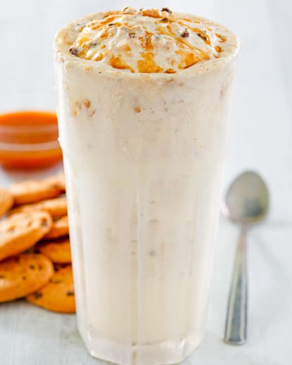 homemade McDonald's Chips Ahoy McFlurry, a spoon, and cookies