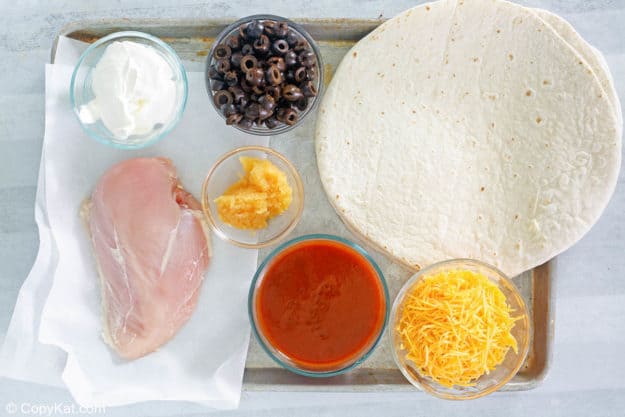 sour cream chicken enchiladas ingredients