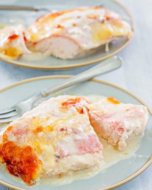 two servings on chicken cordon bleu casserole.
