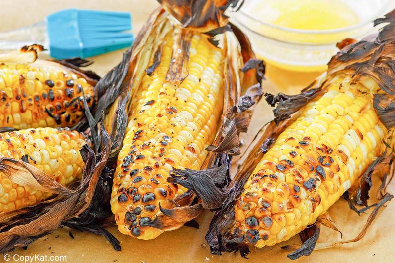 grilled corn on the cob and melted butter