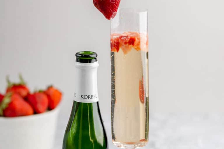 Grand Lux Cafe Strawberry Bellini
