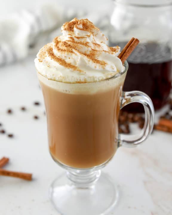 homemade Starbucks cinnamon dolce latte drink.