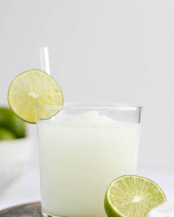 copycat Taco Bell pina colada frutista freeze garnished with lime.