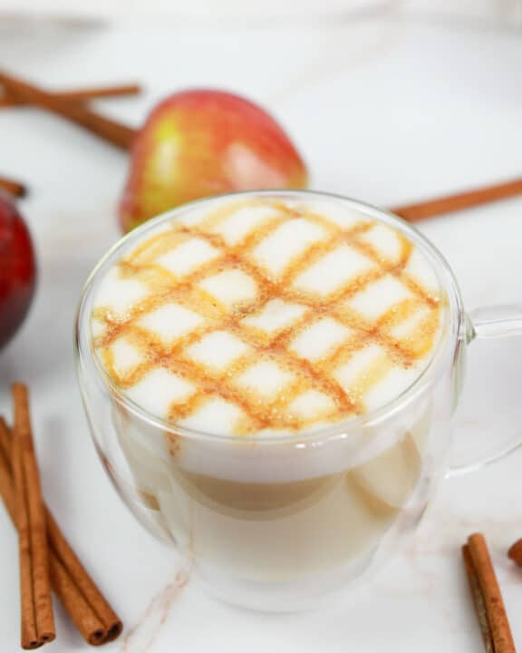 copycat Starbucks apple crisp oatmilk macchiato.