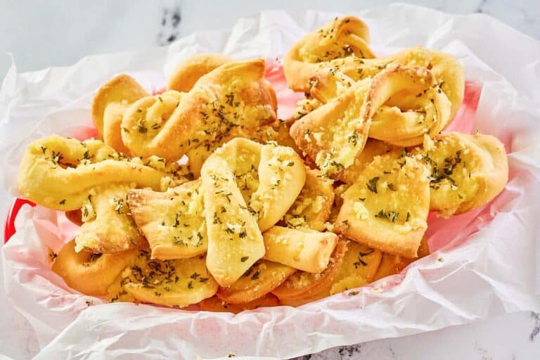 Domino’s Garlic Bread Twists