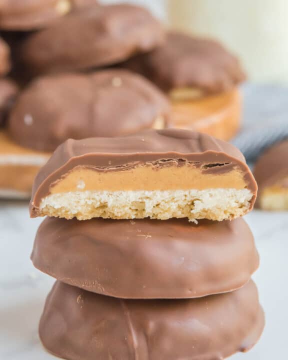 copycat Girl Scout Tagalongs cookies..