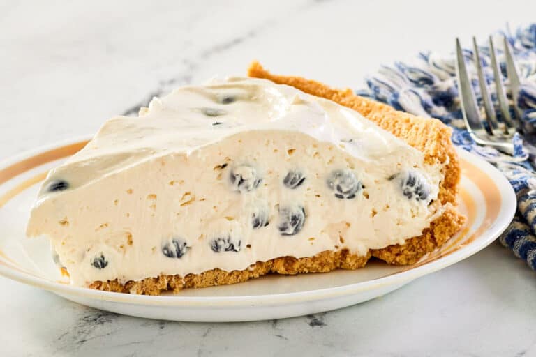 No-Bake Blueberry Cream Pie