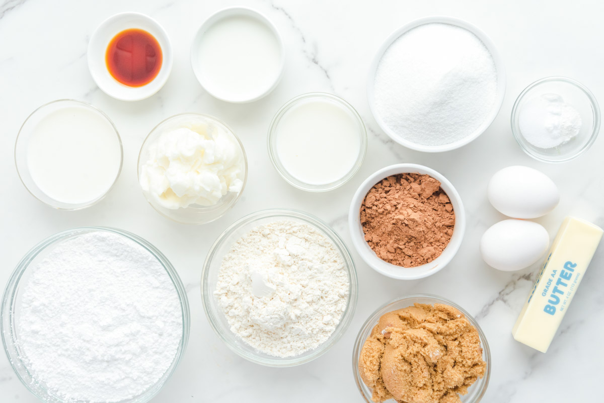 Chocolate caramel cake ingredients.