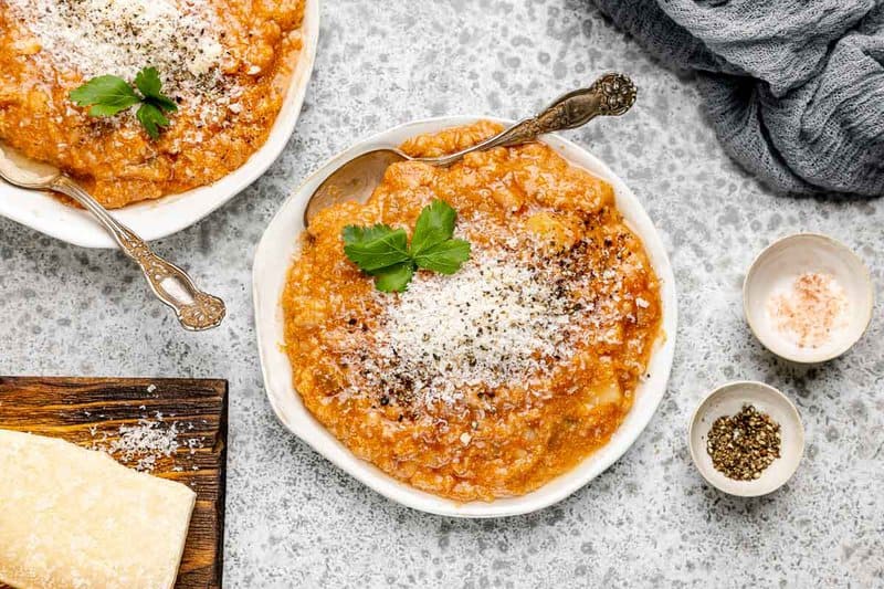 Copycat Tosi's minestrone soup in bowls.