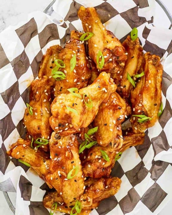 Overhead view of copycat Buffalo Wild Wings General Tso chicken wings.