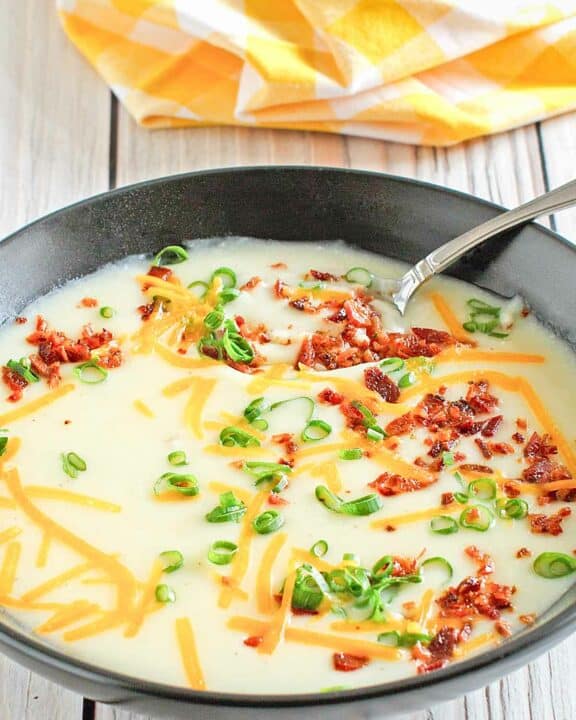 A bowl of copycat Bennigan's ultimate baked potato soup.