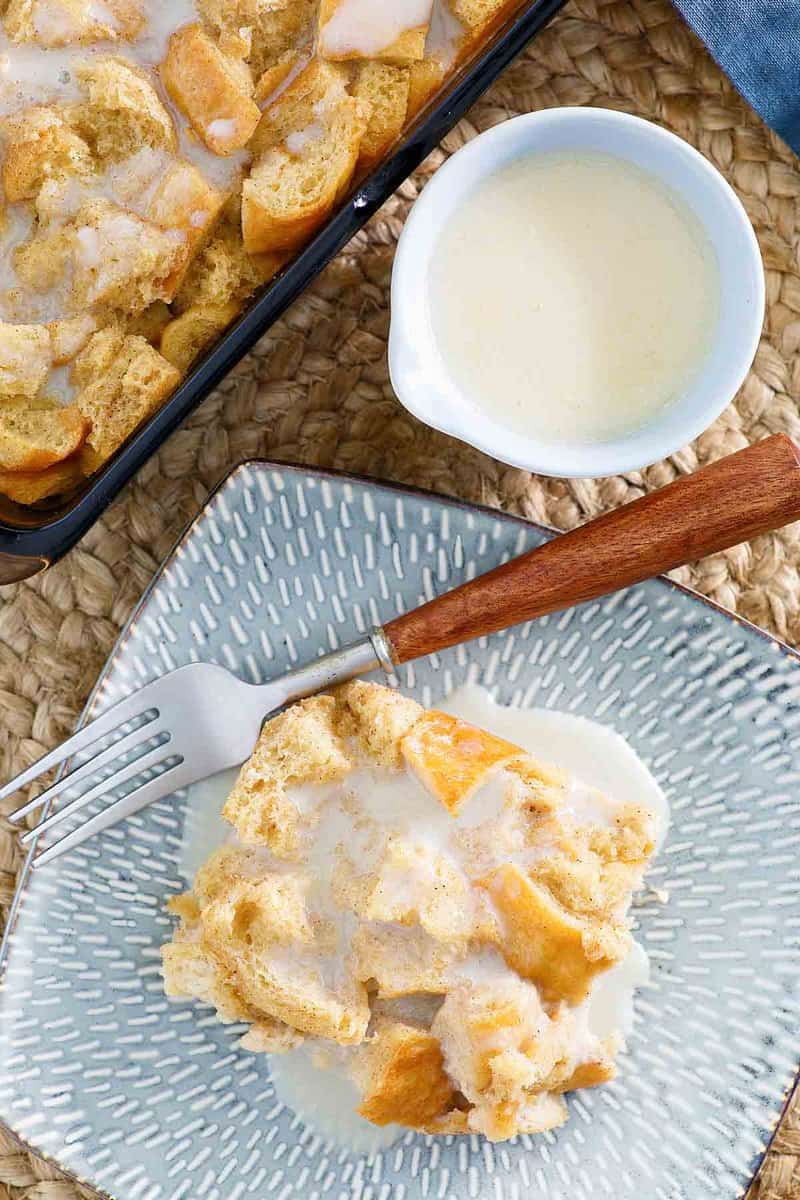 Copycat Golden Corral bread pudding and vanilla sauce.