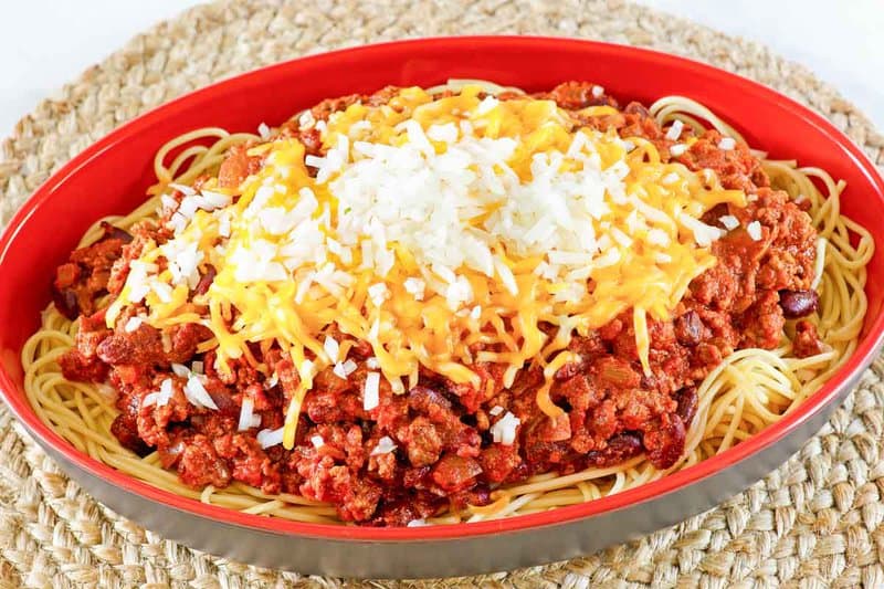 A serving of Steak 'n Shake 5 way chili.