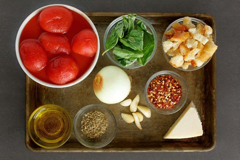 Copycat Panera tomato soup ingredients.