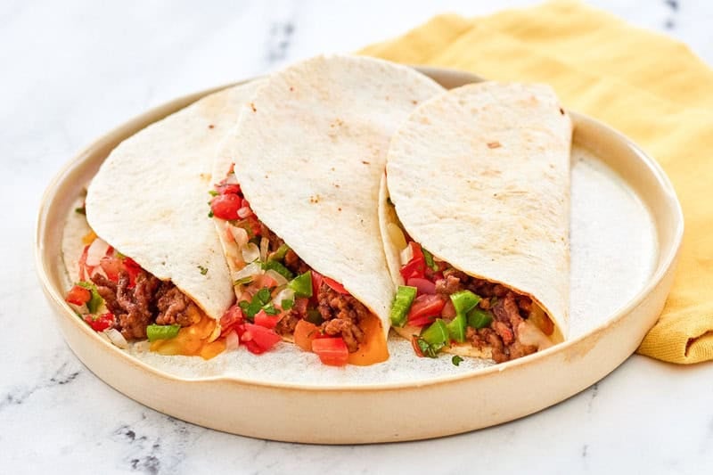 ie-canva_free__studio_philippines-chapati_flour-2655979