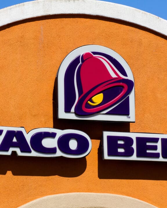 The exterior of a Taco Bell