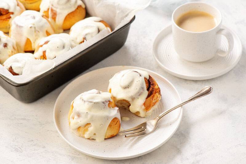 Maple Cream Cheese Cinnamon Roll Frosting