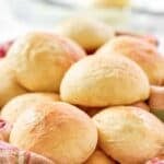 Homemade golden corral dinner yeast rolls in a serving basket.